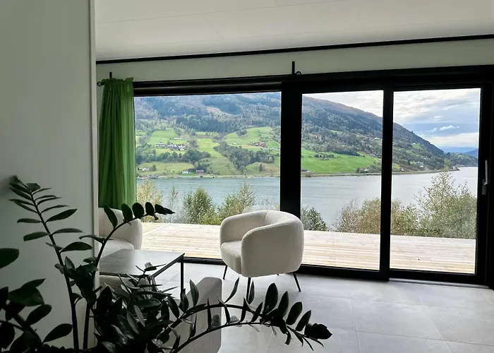 With Panorama View * أولدن